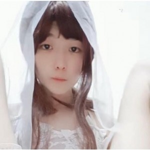 OnlyFans极品男扮女装大佬（TS-ywzzz），穿绝美婚纱摆出火辣姿势自拍照 339v – 21G