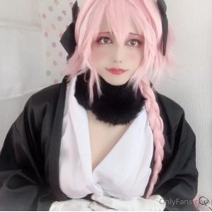 独特魅力！日本伪娘coser-momo小合集22V，10G